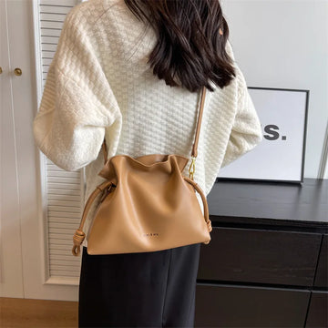 Pu Leather Daily Matching Street Niche Design Versatile Zipper Single Shoulder Crossbody Water Bucket Bag for Women