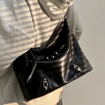 2025 popular large capacity handbag niche design new women's motorcycle bag commuting shoulder crossbody bag