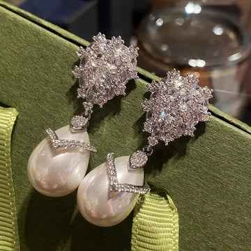 Huitan Gorgeous Women Waterdrop Imitation Pearl Dangle Earrings Sparkling Crystal Cubic Zirconia Romantic Bridal Wedding Jewelry