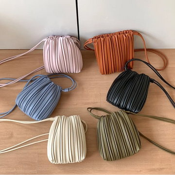 Brand Striped Leather Shoulder Bag Luxury Designer New Soft High-end Pleated Purse Drawstring Fashion Versatile Crossbody Bag