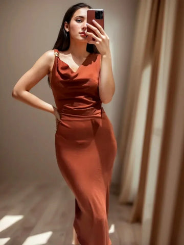 Spring Sleeveless Party Long Dress 2025 New Women Clothing Fashion Slim-fit Gold-inlaid Fold Midi Dress Elegant Women Dress