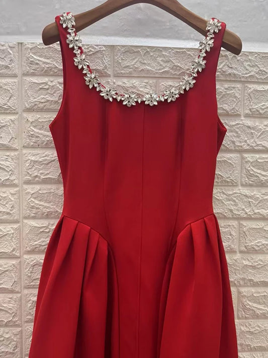 Spring and summer women's new U-neck drill waist drape A-word suspender dress temperament big swing high waist vest dress
