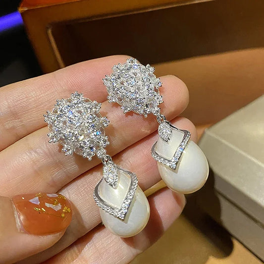 Huitan Gorgeous Women Waterdrop Imitation Pearl Dangle Earrings Sparkling Crystal Cubic Zirconia Romantic Bridal Wedding Jewelry