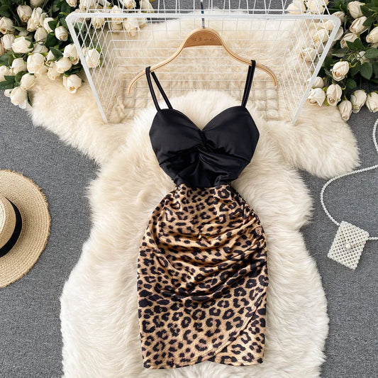 Sexy V-neck Spaghetti Strap Night Out Club Mini Dress Open Back Sleeveless Twist Front High Waist Leopard Print Party Dress Robe