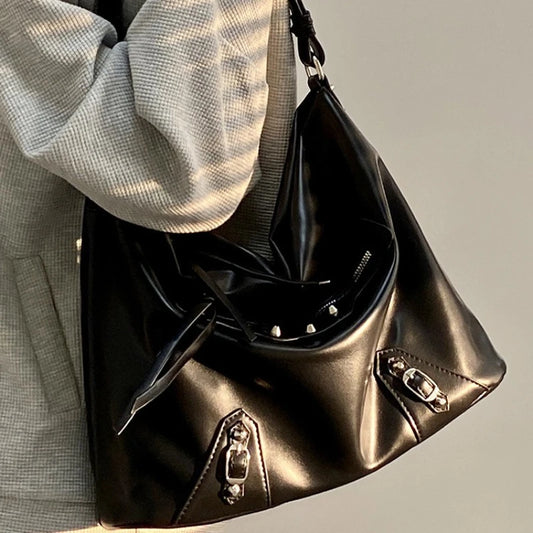 2025 popular large capacity handbag niche design new women's motorcycle bag commuting shoulder crossbody bag