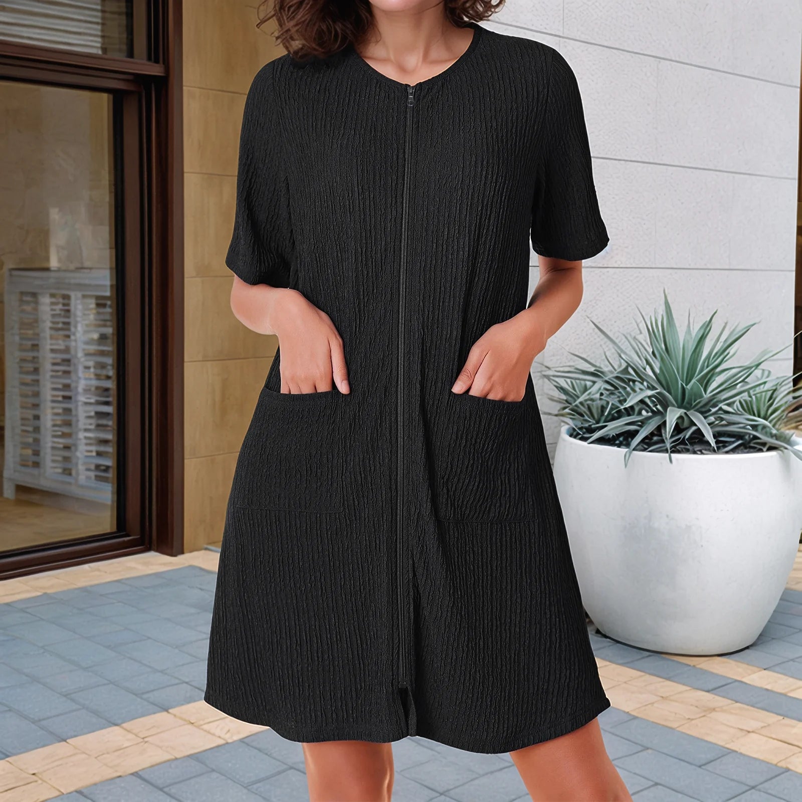 Women's Short Sleeved Knit Bathrobe with Pockets, Zipper Robe, House Dress, Sleepwear, Nightgown